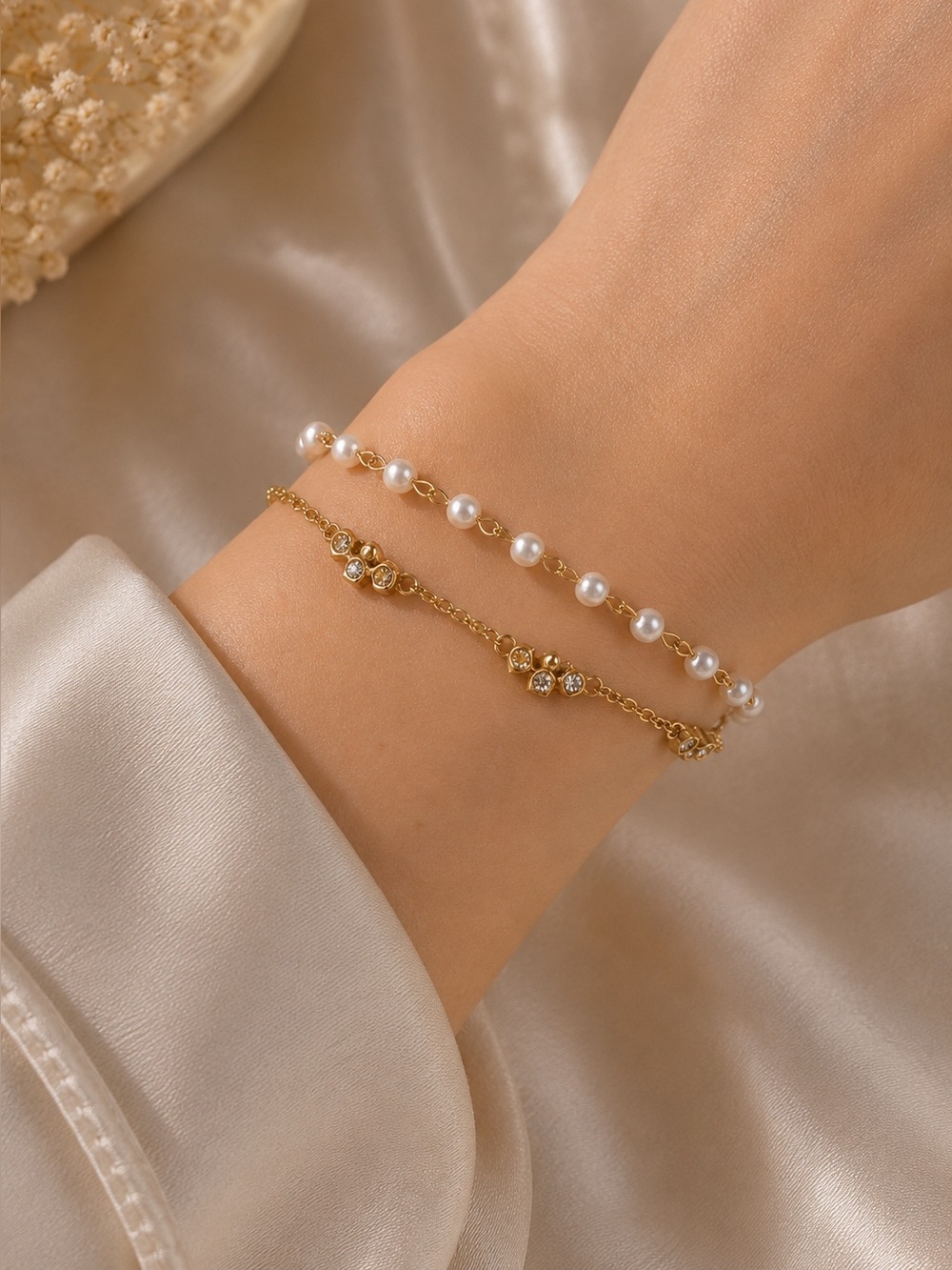 #188 Stainless Steel Faux Pearl & Rhinestone Bracelet Stars